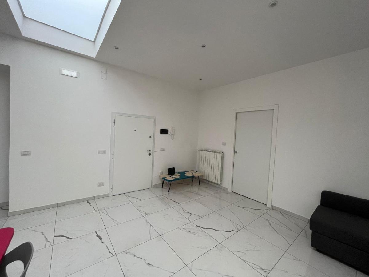 Appartamento Amedeo House Bari Esterno foto